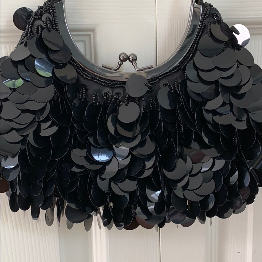 BCBG clutch